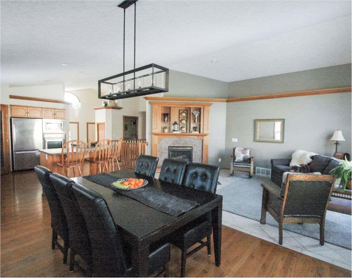 3-room-view-staged-to-sell